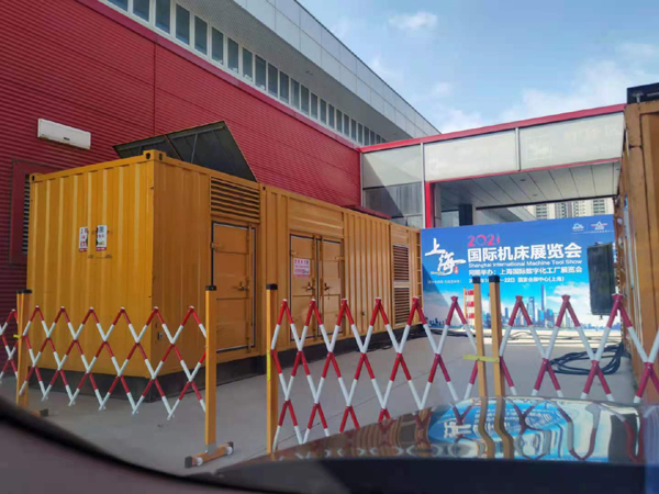 秦安出租发电机-柴油发电机和汽油发电机哪个更好一些？